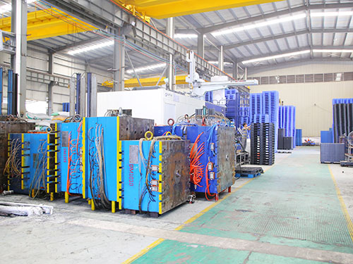 塑料托盤(pán)和木頭托盤(pán)的優(yōu)缺點(diǎn)